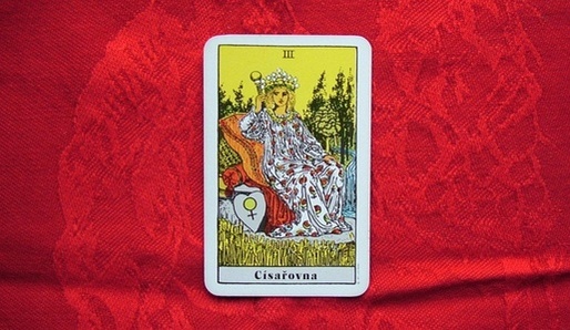 III - C�SA�OVNA (Daleth = Venu�e) - Tarot