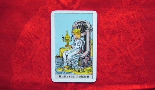 KALICHOV� KR�LOVNA (VODA VODY - RAK) - Tarot
