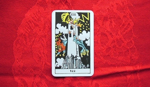 XVI - V̎ (Pe = Mars) - Tarot