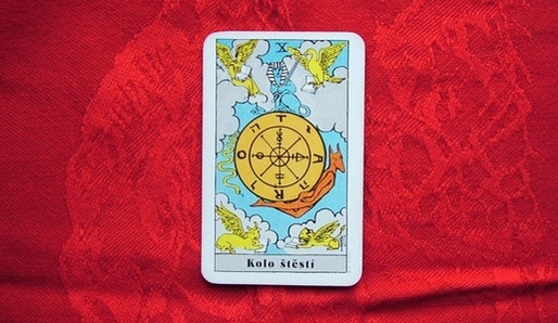 X - KOLO �T�ST� (Kaf = Jupiter) - Tarot