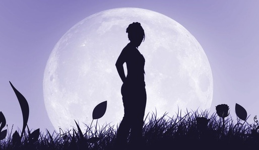 Lilit �ern� Luna